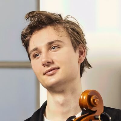 Andrej <br>van Brakel — Classic Cello · International Competition